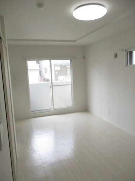 札幌市白石区菊水八条２丁目のマンション