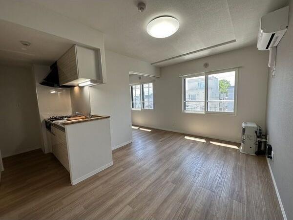 札幌市白石区平和通５丁目北のマンション