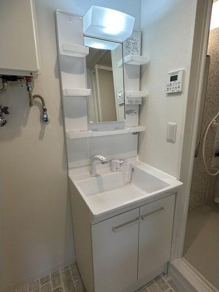 札幌市白石区平和通５丁目北のマンション