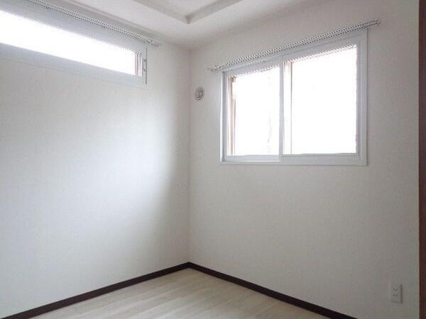 札幌市白石区南郷通３丁目南のマンション