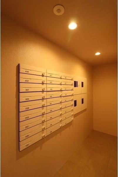 札幌市白石区本郷通１２丁目北のマンション