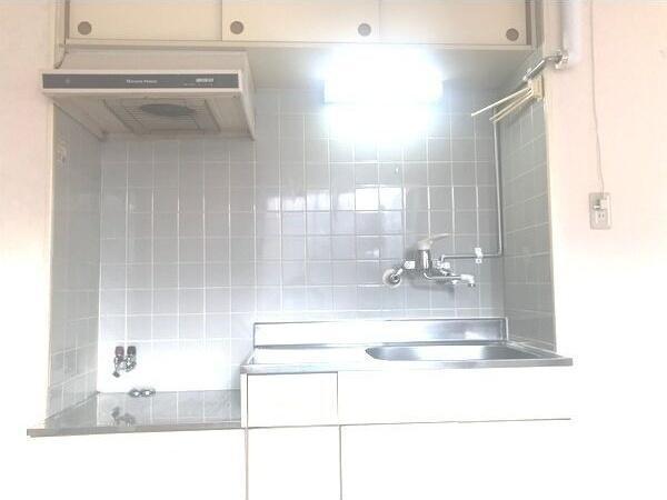 札幌市豊平区平岸二条４丁目のアパート