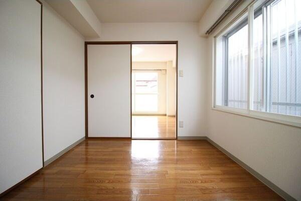 札幌市東区北十九条東１４丁目のマンション