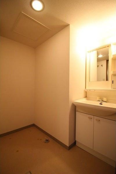 札幌市東区北十九条東１４丁目のマンション