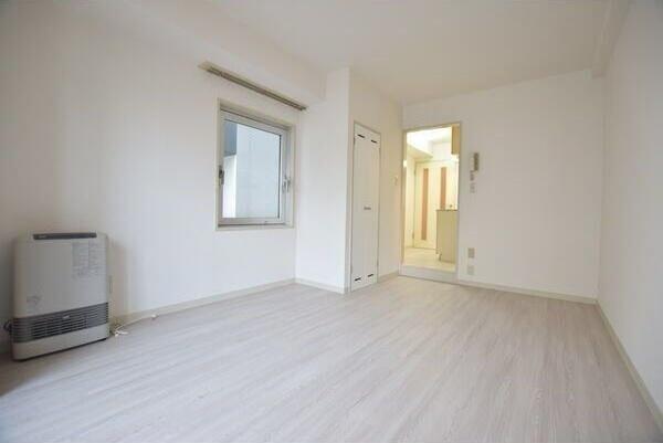 札幌市中央区大通西１５丁目のマンション