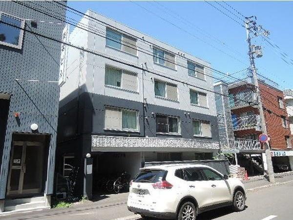 札幌市中央区南十五条西6丁目のマンション