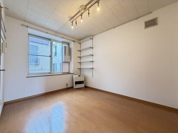 札幌市中央区南九条西９丁目のアパート