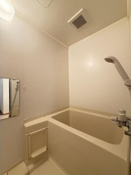 札幌市中央区南九条西９丁目のアパート