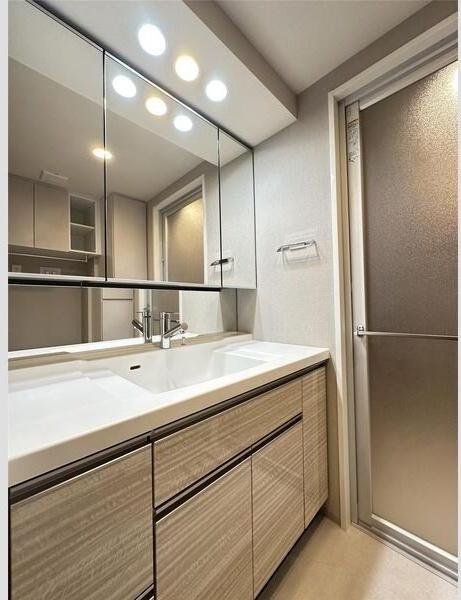 札幌市東区北六条東２丁目のマンション