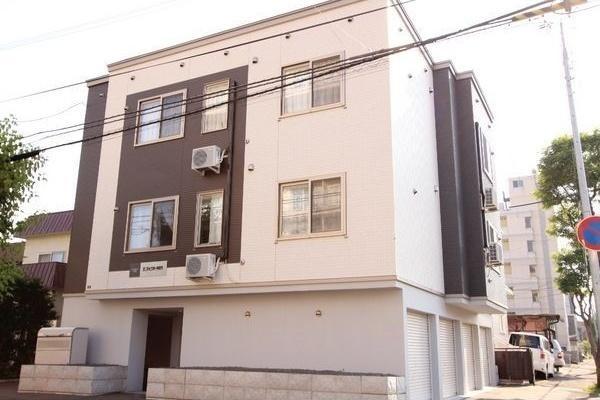 札幌市北区北二十一条西７丁目のアパート