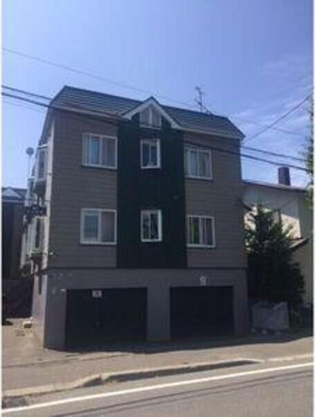 札幌市北区北三十条西13丁目のアパート