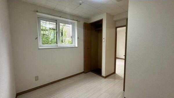 札幌市白石区本通１６丁目南のアパート