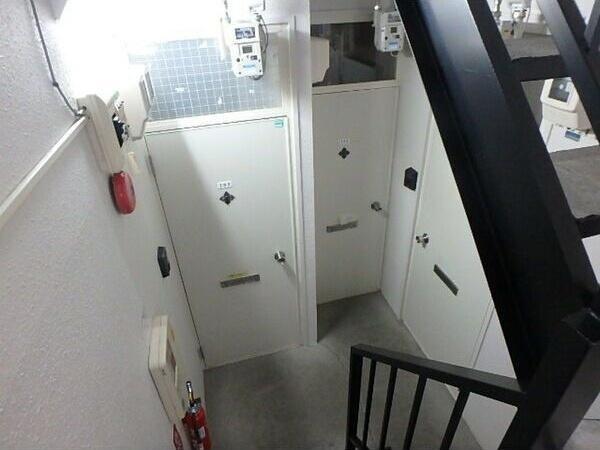 札幌市白石区栄通１７丁目のアパート