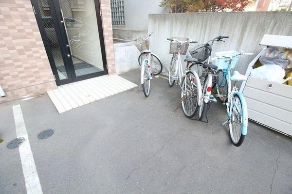 札幌市白石区本通９丁目南のマンション