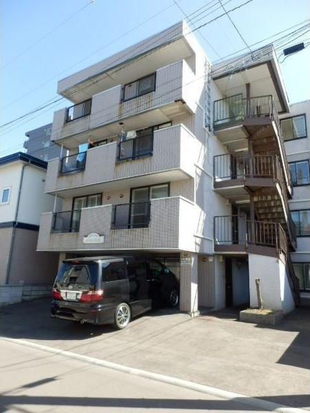 札幌市白石区北郷一条10丁目のマンション