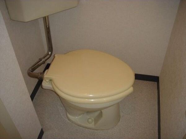 札幌市白石区東札幌一条４丁目のアパート