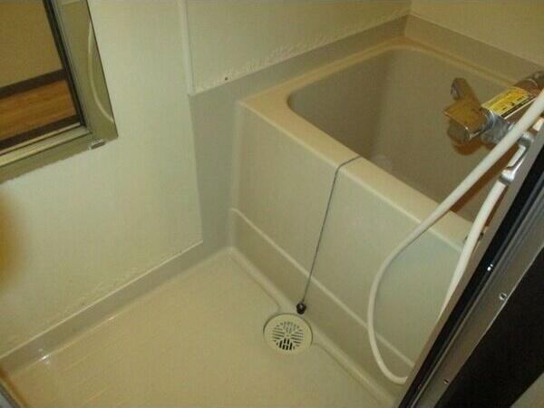 札幌市白石区東札幌一条４丁目のアパート