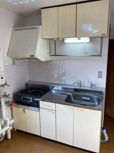 札幌市白石区栄通６丁目のアパート