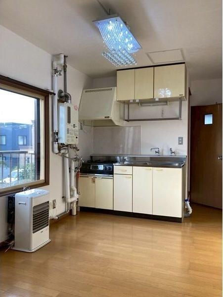 札幌市白石区栄通６丁目のアパート