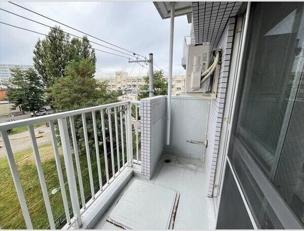 札幌市白石区本郷通６丁目南のマンション