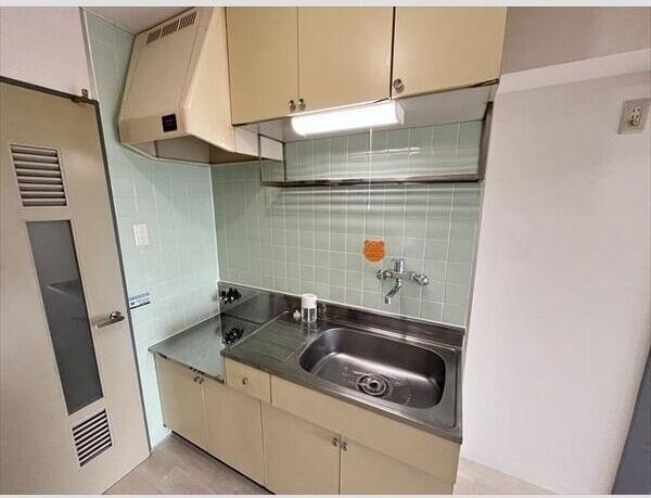 札幌市白石区本郷通６丁目南のマンション