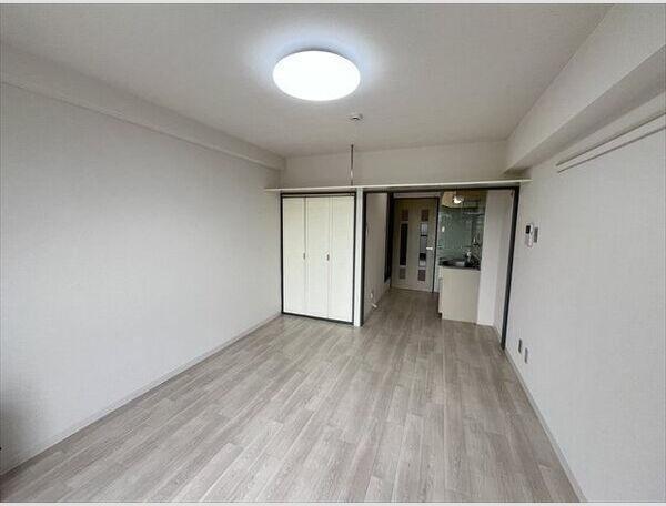 札幌市白石区本郷通６丁目南のマンション