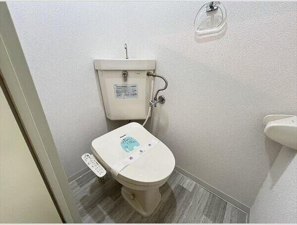 札幌市白石区本郷通２丁目北のマンション