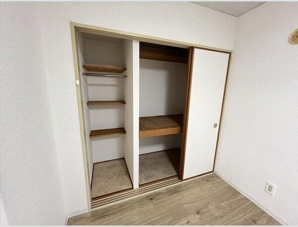 札幌市白石区本郷通２丁目北のマンション