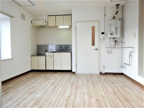 札幌市白石区北郷二条３丁目のアパート