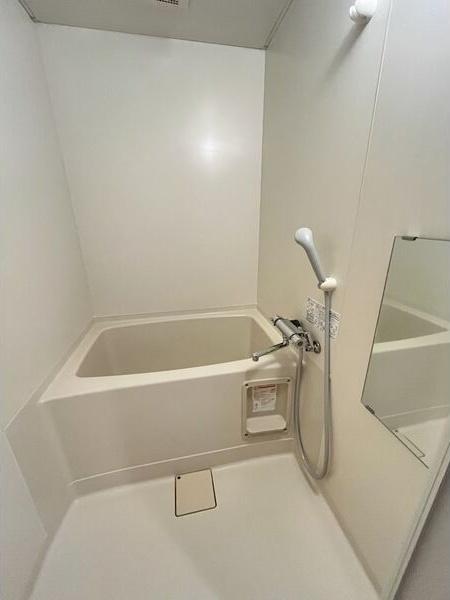 札幌市白石区栄通７丁目のアパート