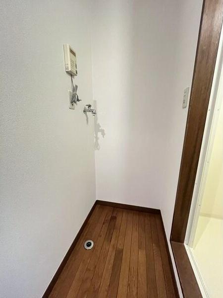 札幌市白石区栄通７丁目のアパート