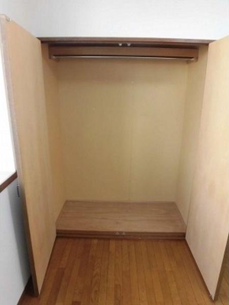 札幌市白石区栄通７丁目のアパート