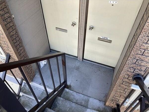 札幌市白石区本郷通５丁目南のアパート