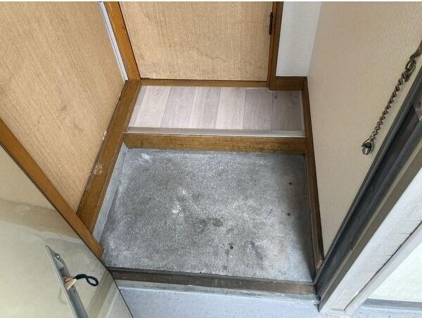 札幌市白石区本郷通５丁目南のアパート