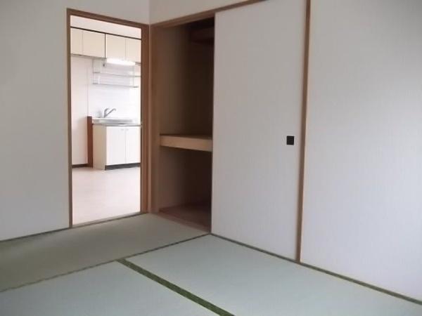 札幌市東区北三十二条東４丁目のアパート