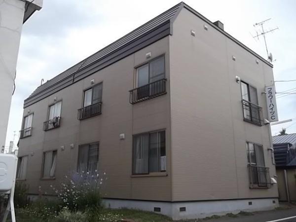 札幌市東区北三十二条東4丁目のアパート