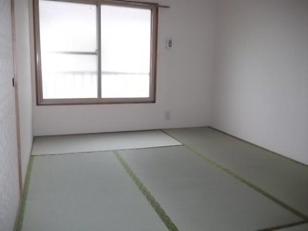 札幌市東区北三十二条東４丁目のアパート