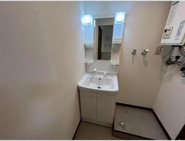 札幌市東区北十八条東１２丁目のマンション