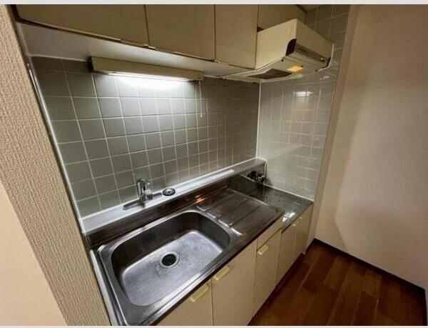 札幌市東区北十八条東１２丁目のマンション