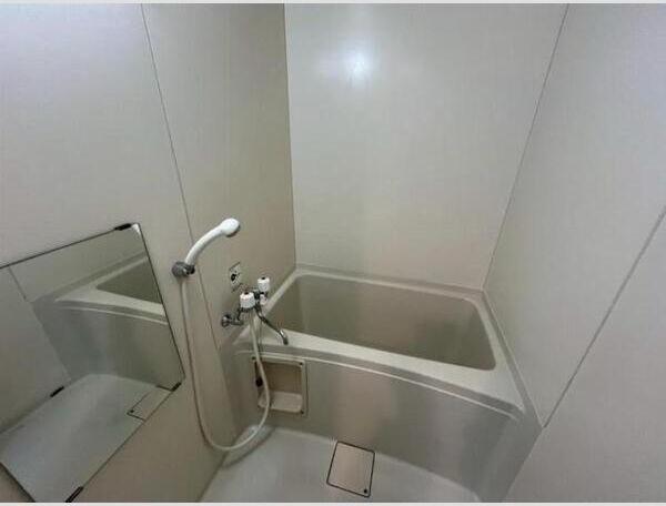 札幌市東区北十八条東１２丁目のマンション