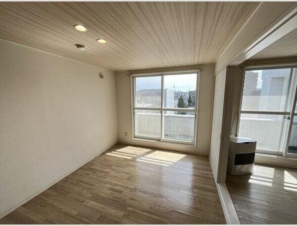 札幌市東区北二十条東１３丁目のマンション