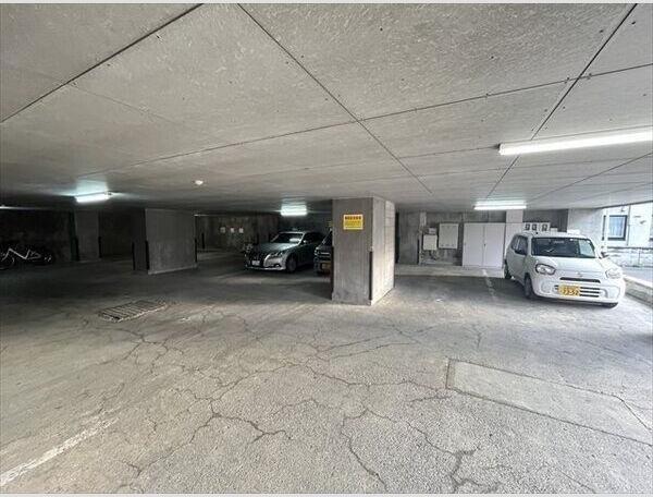 札幌市東区北三十三条東１５丁目のマンション