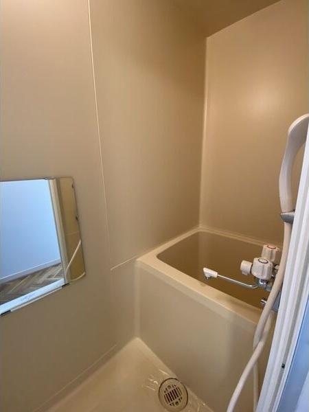 札幌市東区北八条東１４丁目のアパート