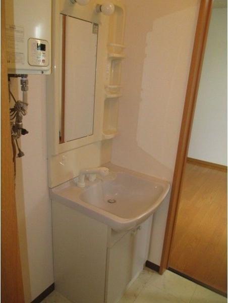 札幌市東区北十九条東２丁目のアパート