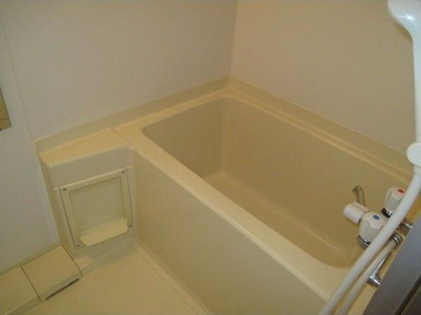 札幌市東区北十九条東２丁目のアパート