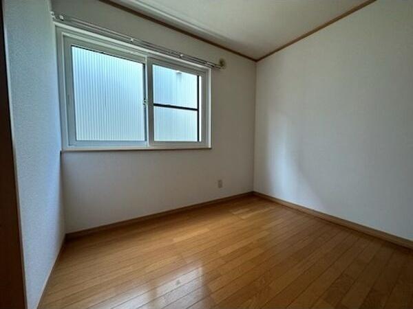 札幌市東区北三十四条東１７丁目のアパート