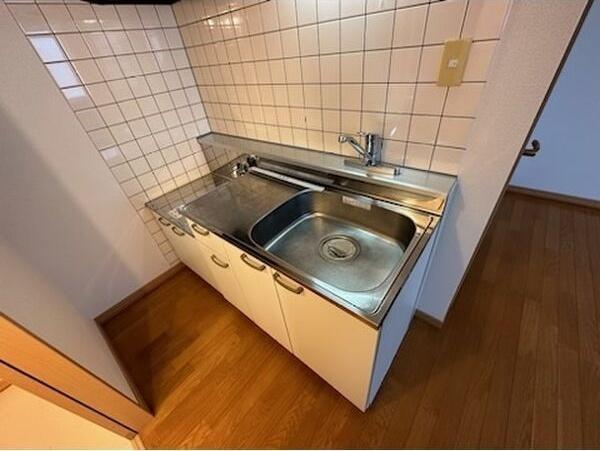 札幌市東区北三十四条東１７丁目のアパート