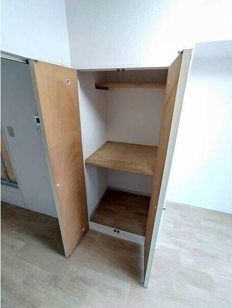 札幌市白石区南郷通１２丁目南のアパート