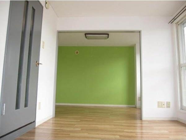 札幌市白石区南郷通１５丁目南のマンション