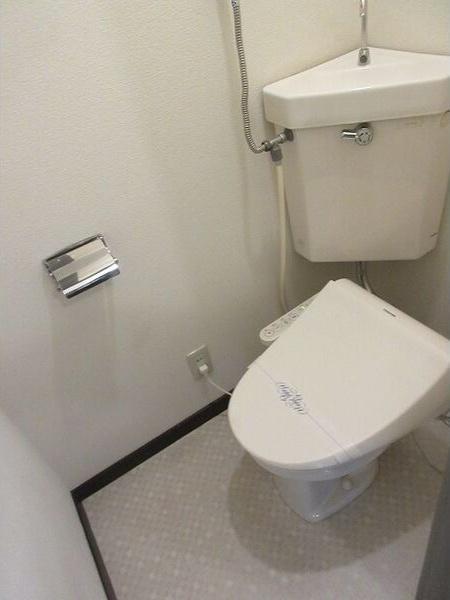 札幌市白石区北郷二条１１丁目のアパート